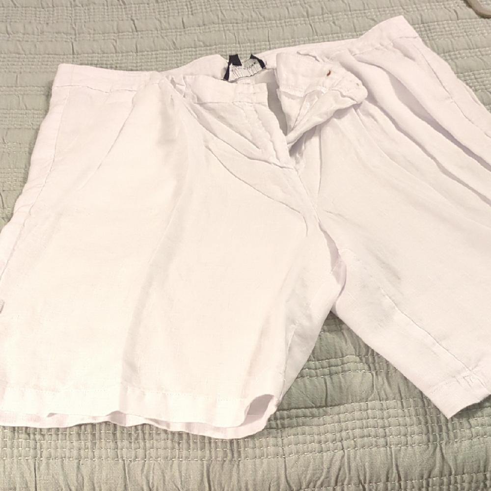 Jones New York Crisp White Shirt